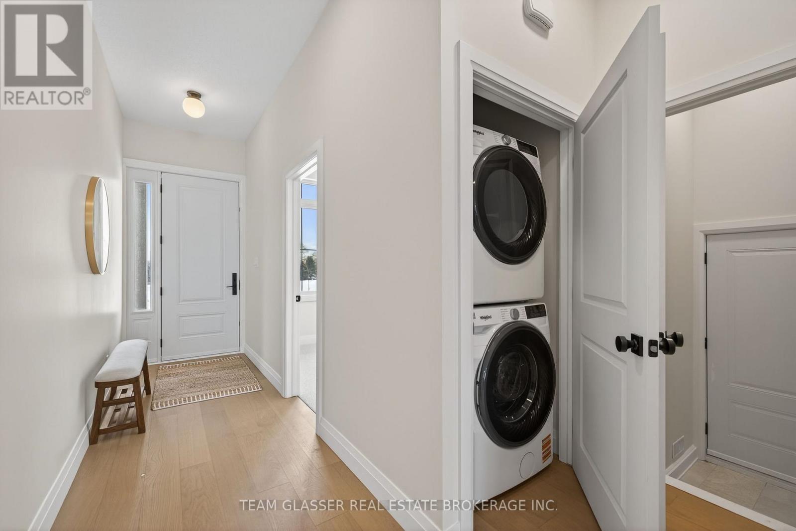 28 Dearing Drive, South Huron, Ontario  N0M 1T0 - Photo 13 - X12725908