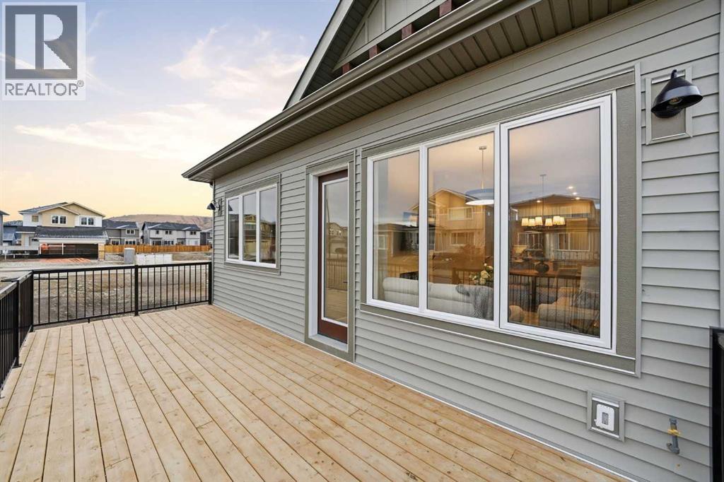108 Quartz Crescent, Cochrane, Alberta  T4C 3G2 - Photo 38 - A2283874