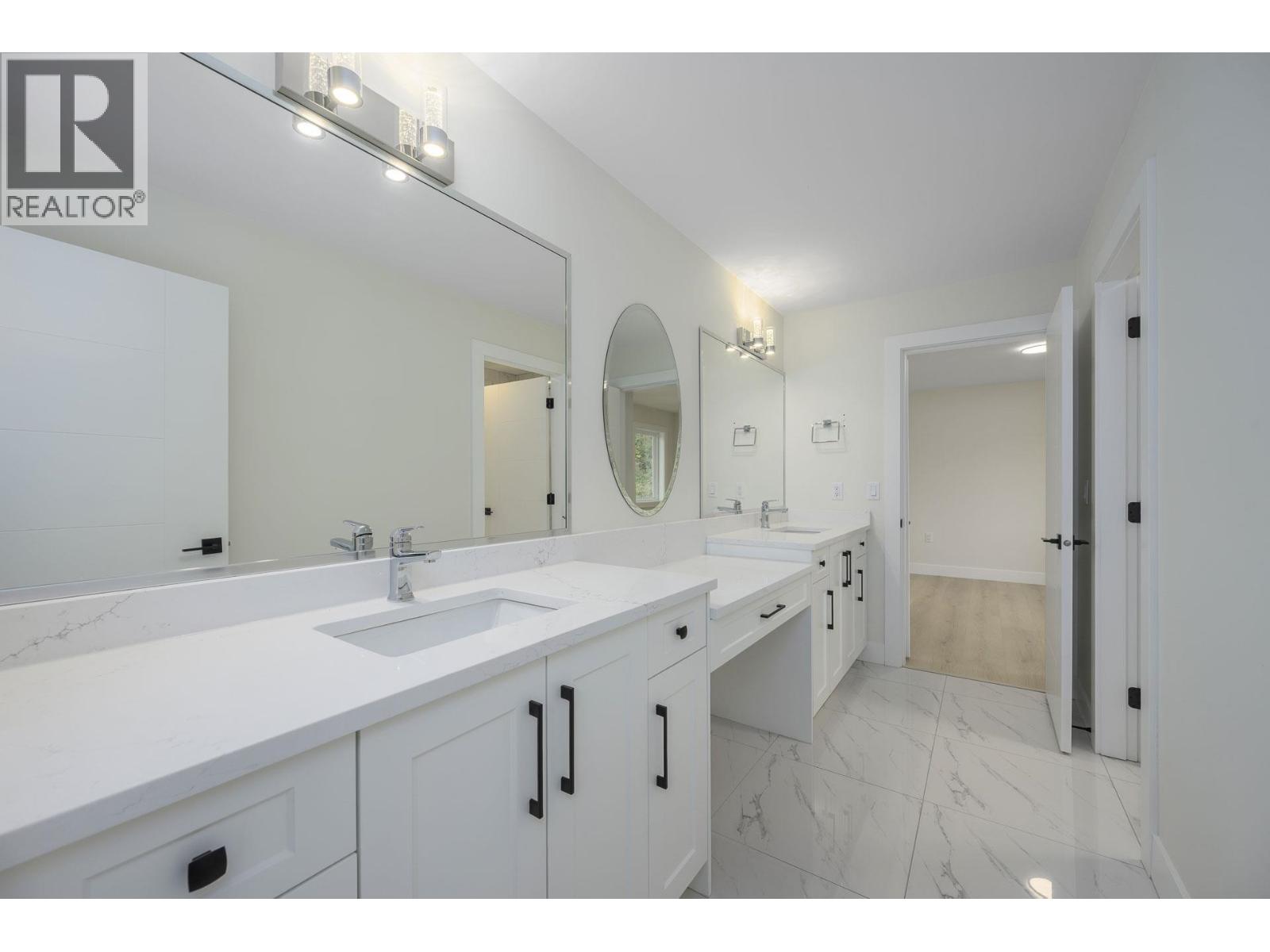 23349 Cross Road, Maple Ridge, British Columbia  V4R 0C8 - Photo 26 - R3088911