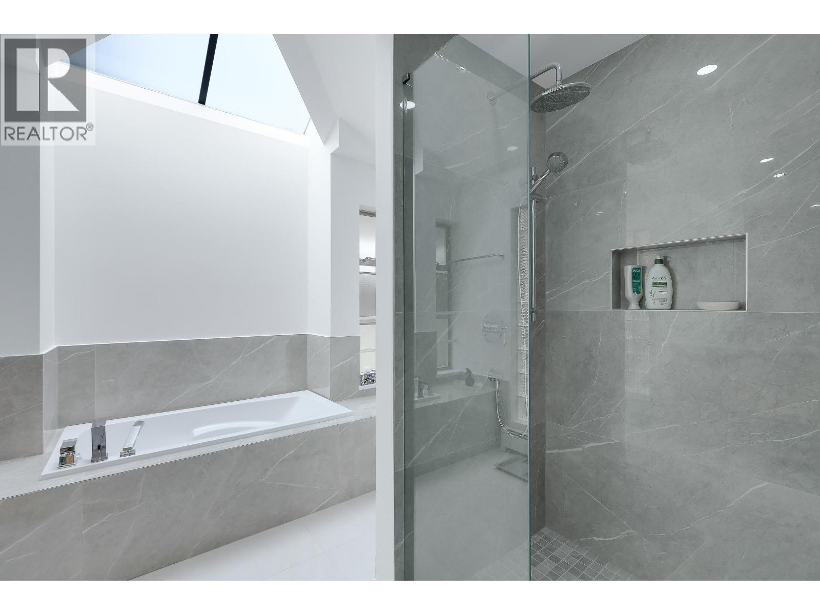 907 Sprice Avenue, Coquitlam, British Columbia  V3J 7M2 - Photo 24 - R3088929