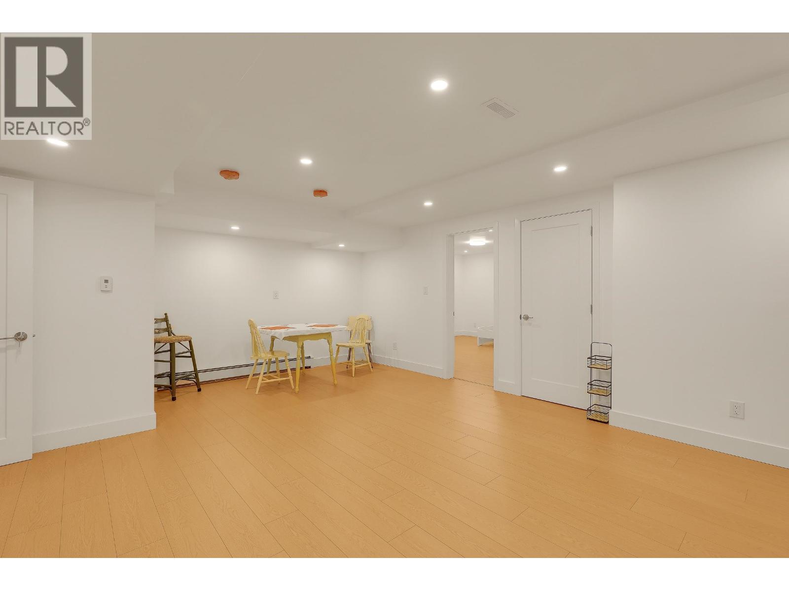 907 Sprice Avenue, Coquitlam, British Columbia  V3J 7M2 - Photo 33 - R3088929