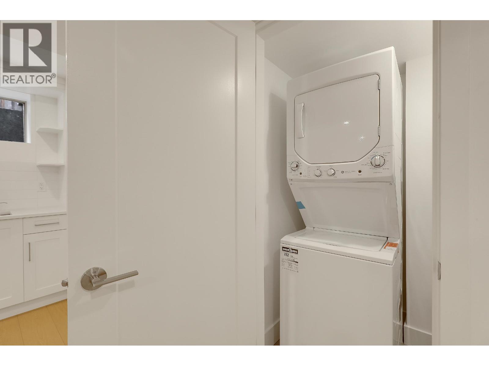 907 Sprice Avenue, Coquitlam, British Columbia  V3J 7M2 - Photo 37 - R3088929