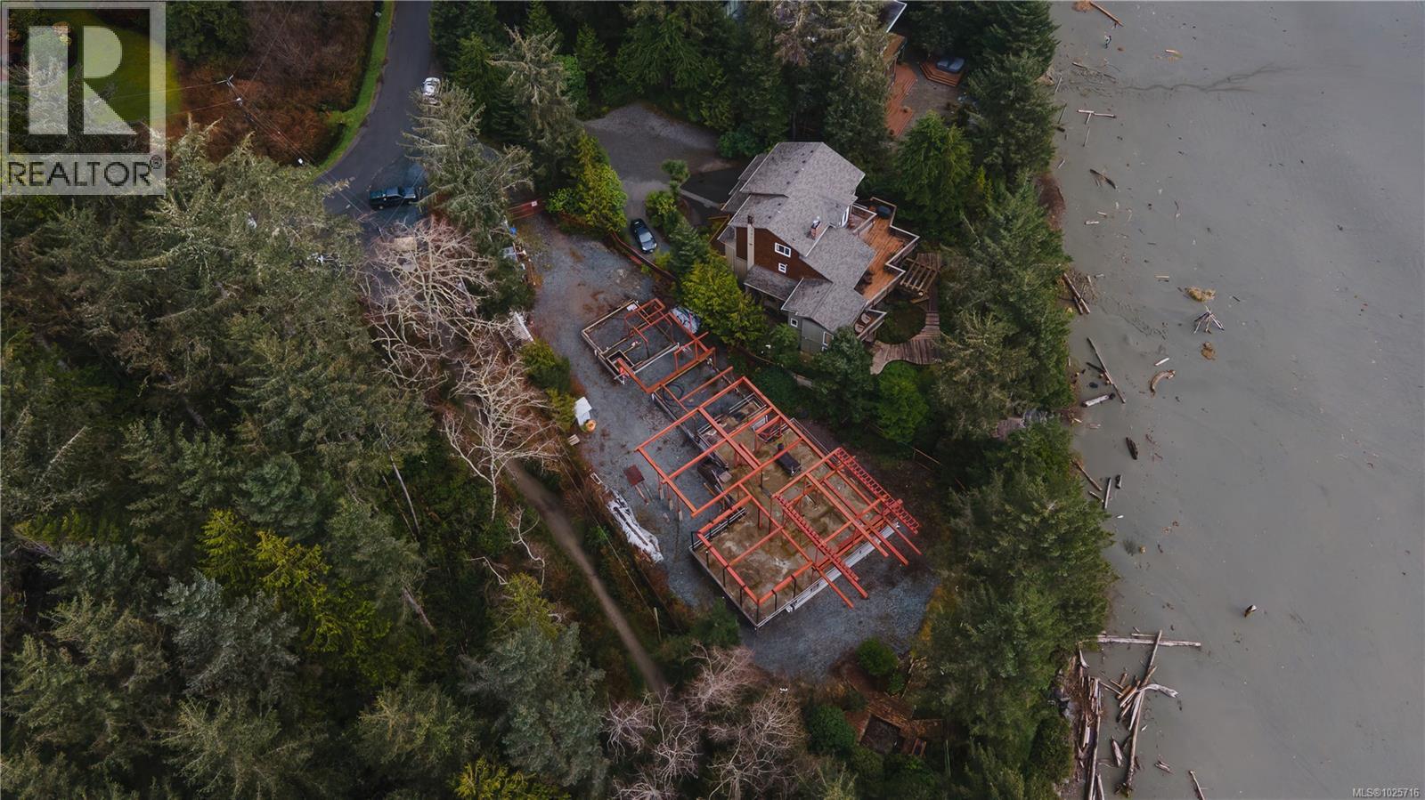 1327 Chesterman Beach Rd, Tofino, British Columbia  V0R 2Z0 - Photo 9 - 1025716