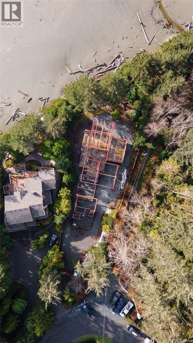 1327 Chesterman Beach Rd, Tofino, British Columbia  V0R 2Z0 - Photo 2 - 1025716