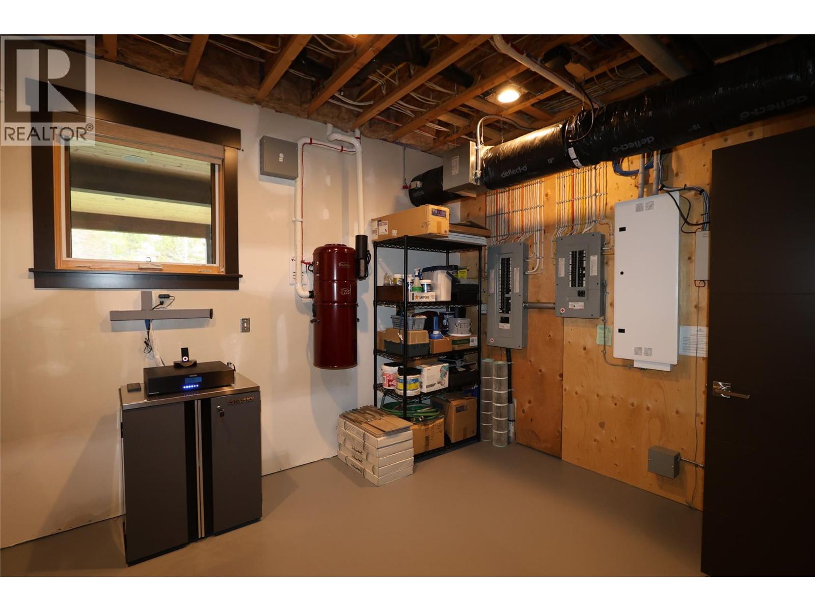 100 Forest Crowne Crescent, Kimberley, British Columbia V1A 0A4 - Photo 48 - 10369552