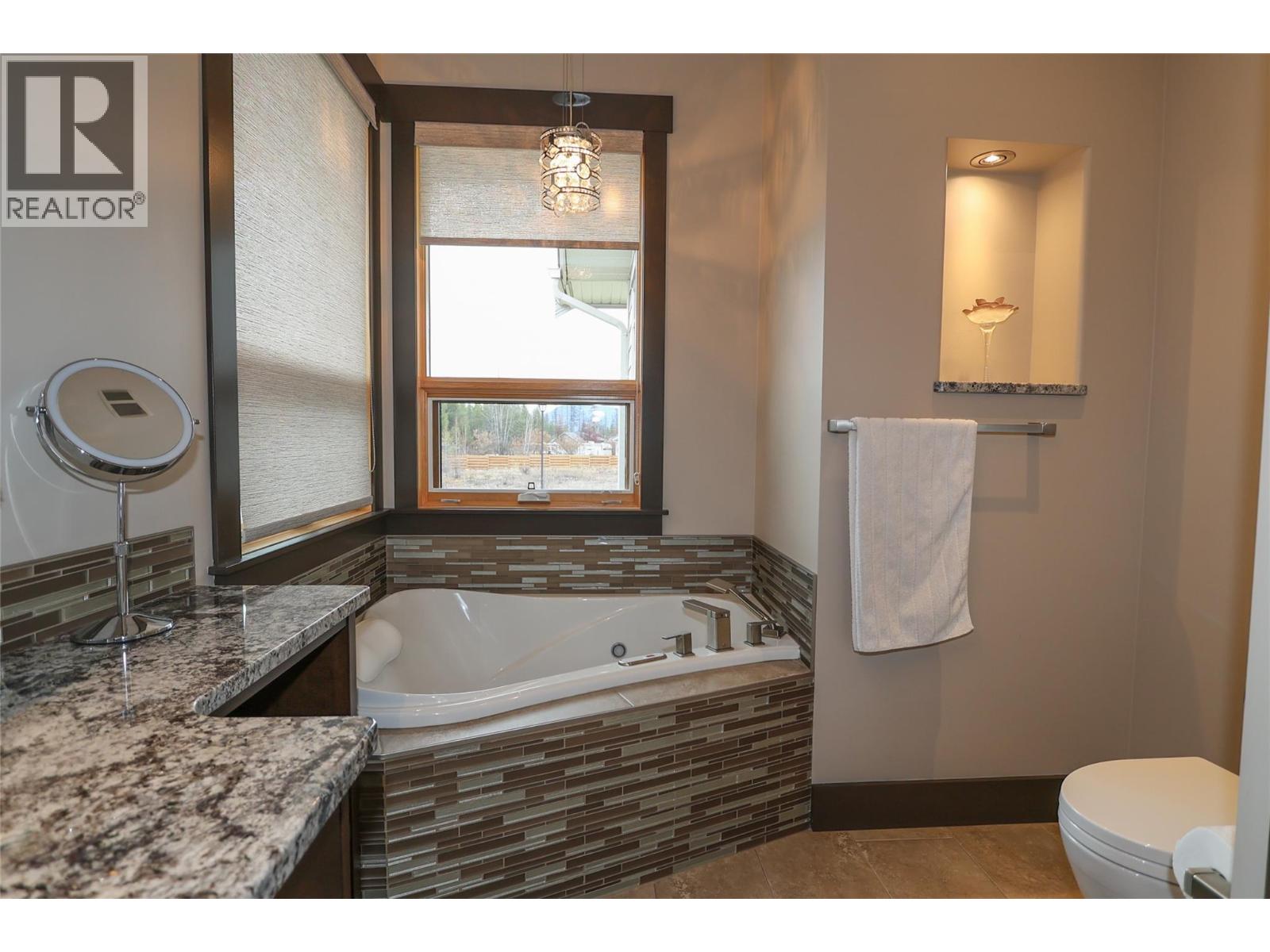 100 Forest Crowne Crescent, Kimberley, British Columbia V1A 0A4 - Photo 23 - 10369552