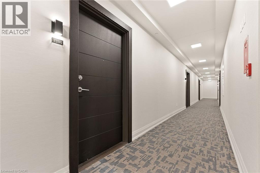 212 King William Street Unit# 1318, Hamilton, Ontario  L8R 0A7 - Photo 21 - 40787611