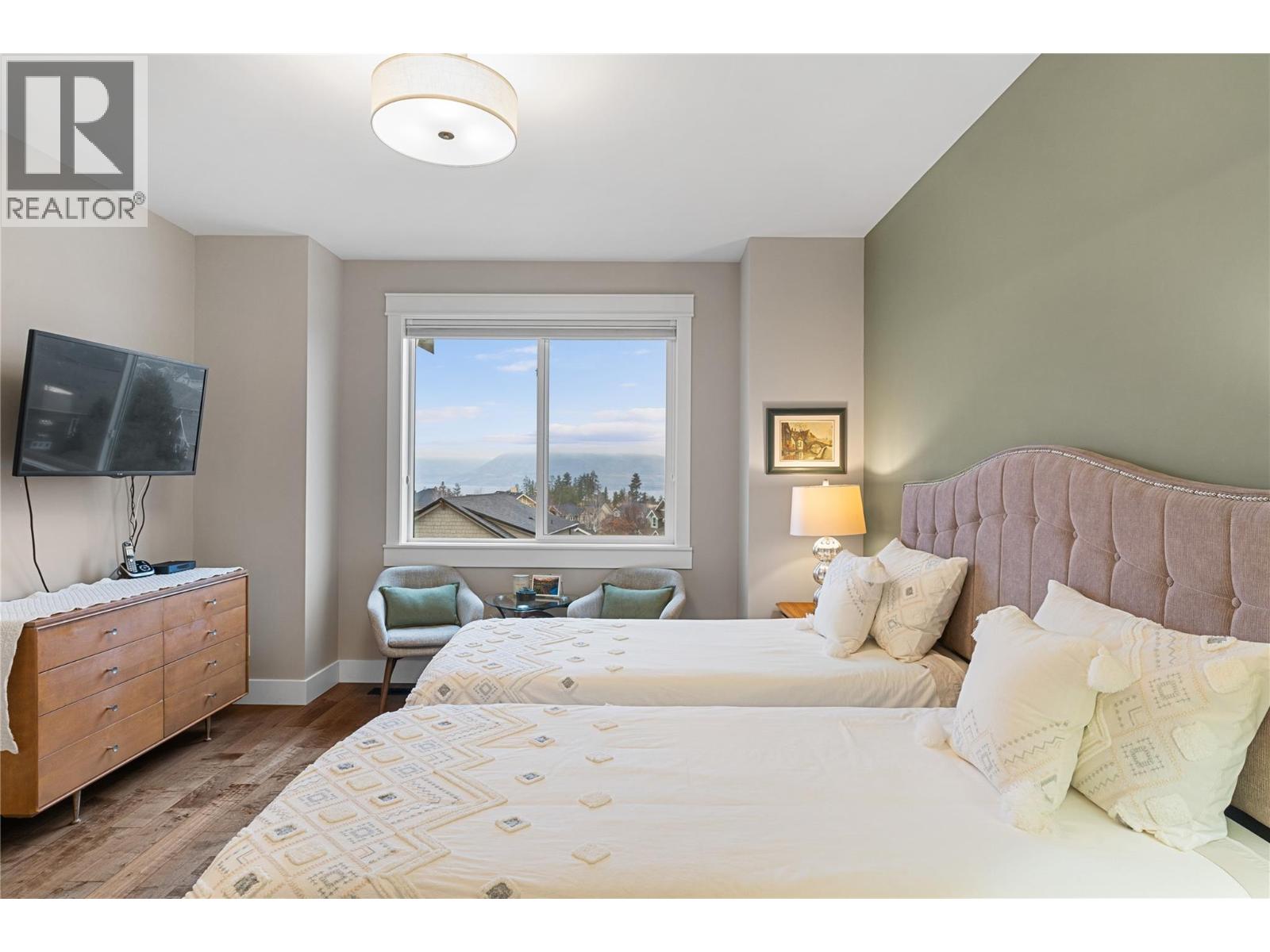 5484 Mountainside Lane, Kelowna, British Columbia  V1W 5H1 - Photo 18 - 10374676