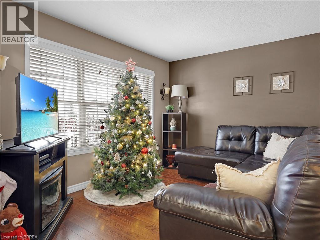 66 Gaydon Way, Brantford, Ontario  N3T 6M9 - Photo 4 - 40804547