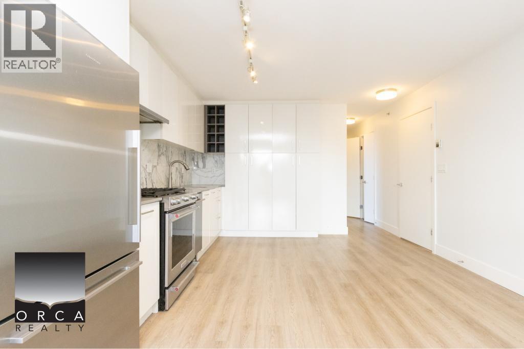 407 231 E Pender Street, Vancouver, British Columbia  V6A 0G3 - Photo 2 - R3074442