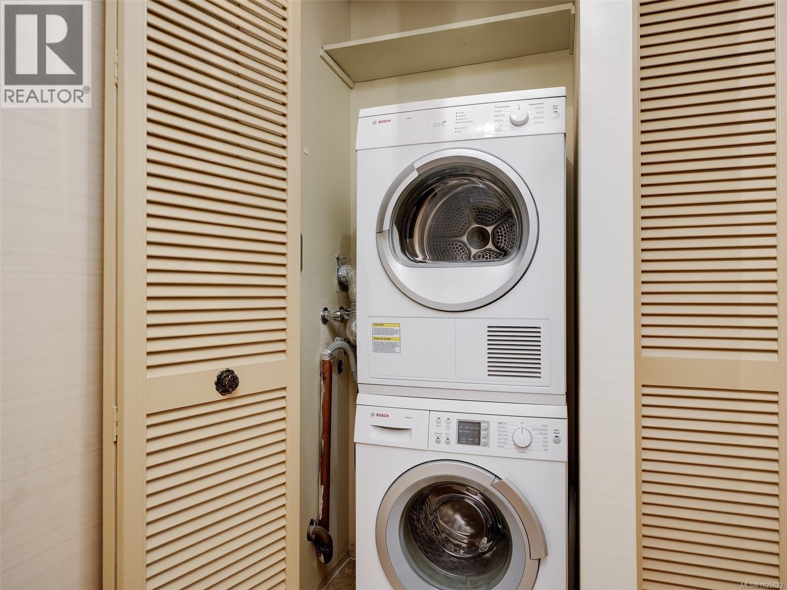 403 2920 Cook St, Victoria, British Columbia  V8T 3S7 - Photo 14 - 1025622