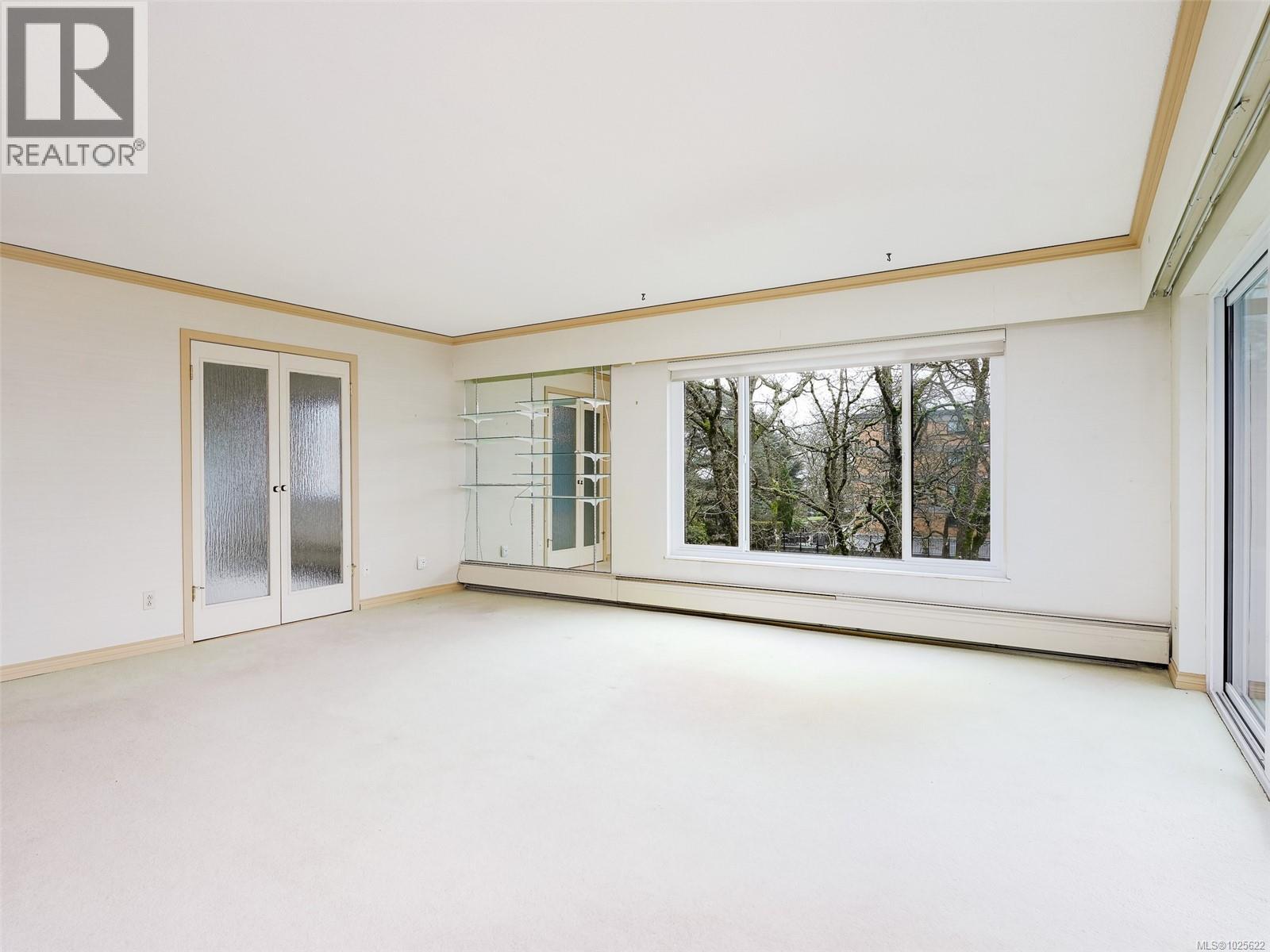 403 2920 Cook St, Victoria, British Columbia  V8T 3S7 - Photo 4 - 1025622