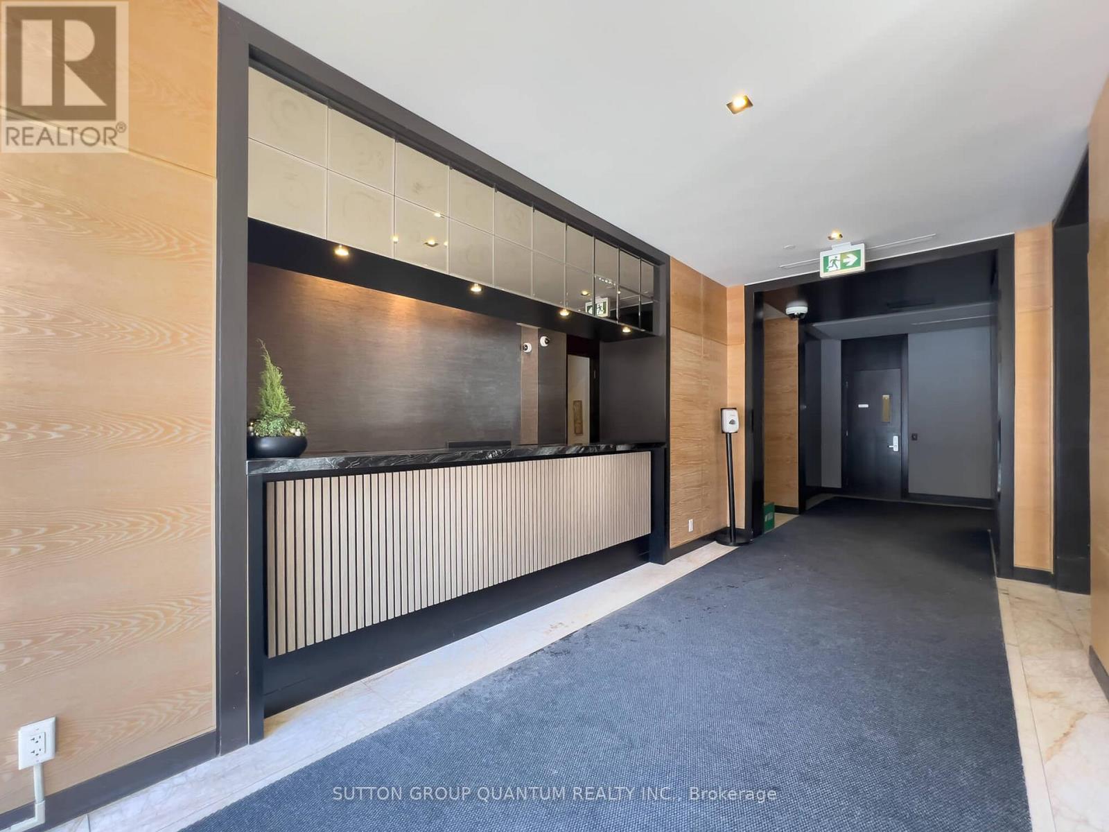 2008 - 18 Yorkville Avenue, Toronto, Ontario  M4W 3Y8 - Photo 11 - C12780010