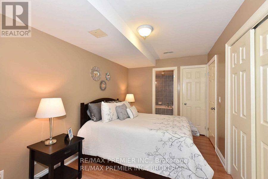 1013a College Street, Toronto, Ontario  M6H 1A8 - Photo 25 - C12780054