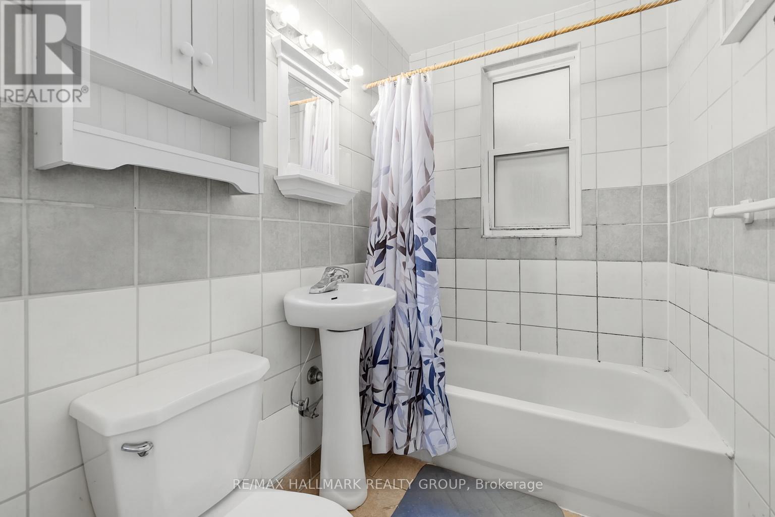 132 Beausoleil Drive, Ottawa, Ontario  K1N 7V6 - Photo 15 - X12588240