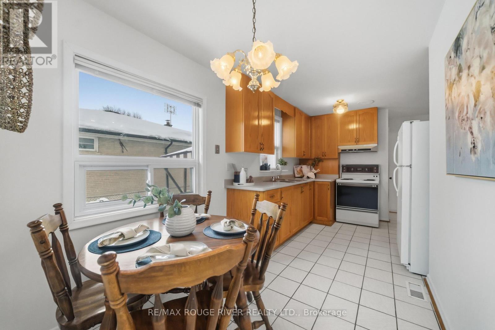 51 Sharbot Avenue, Toronto, Ontario  M1H 1Z2 - Photo 11 - E12780024