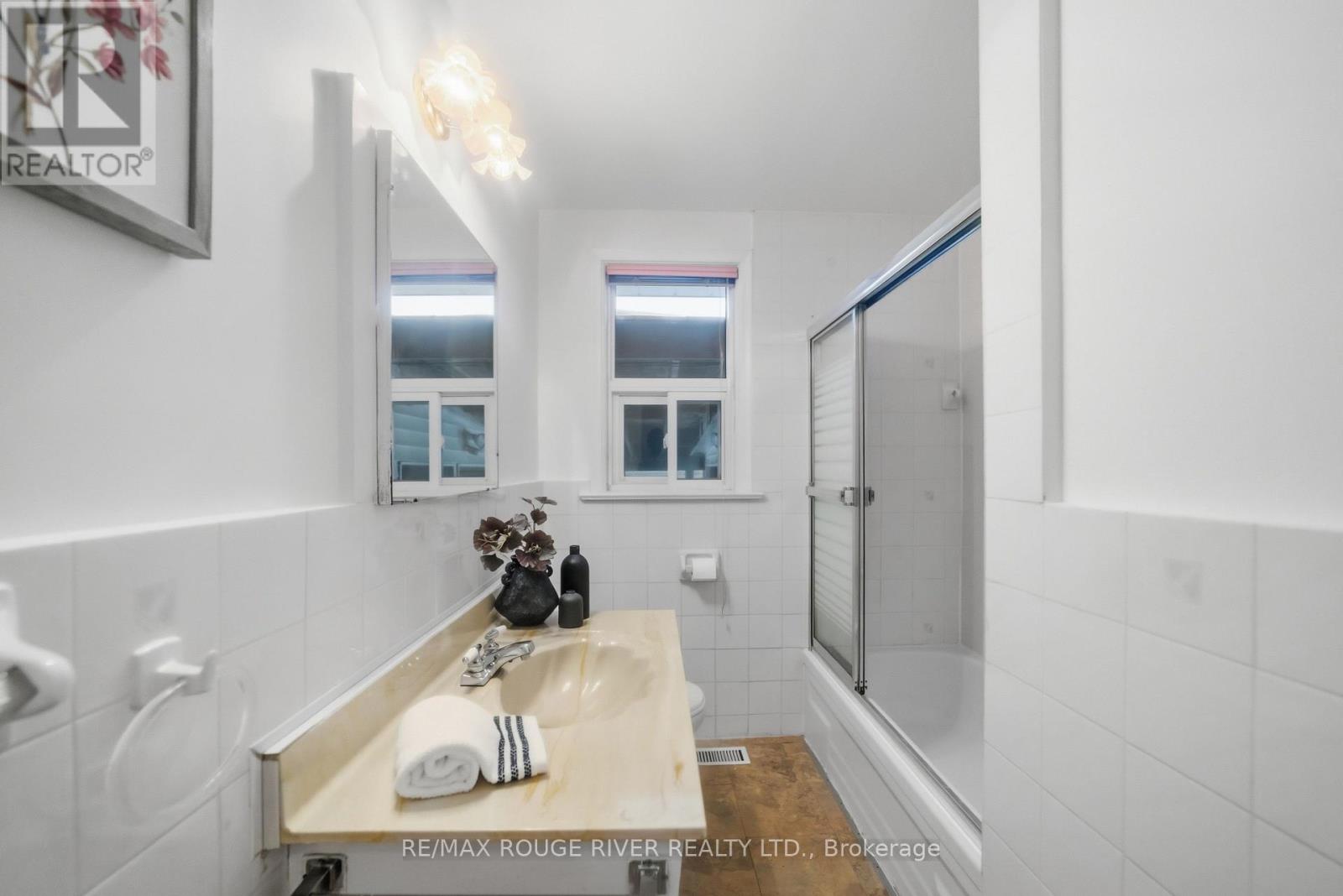 51 Sharbot Avenue, Toronto, Ontario  M1H 1Z2 - Photo 23 - E12780024