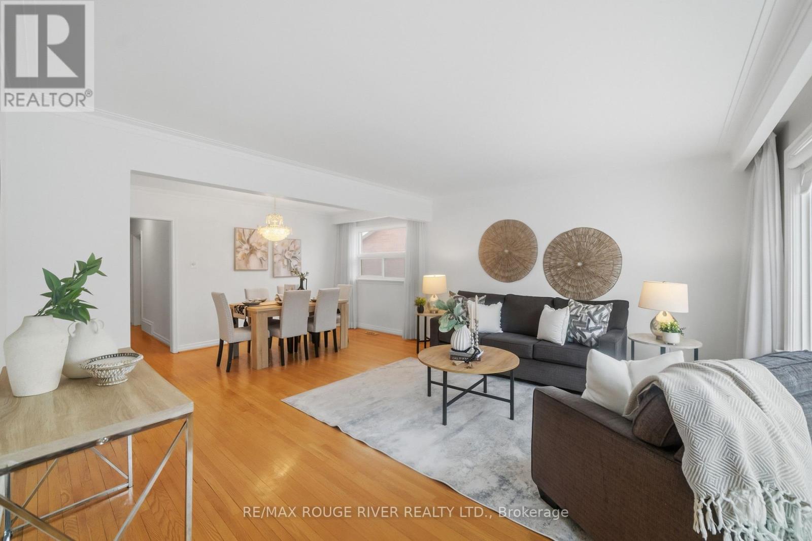 51 Sharbot Avenue, Toronto, Ontario  M1H 1Z2 - Photo 3 - E12780024