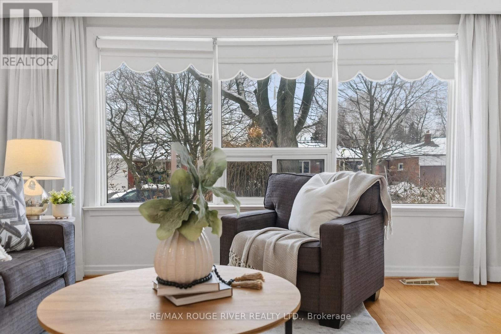 51 Sharbot Avenue, Toronto, Ontario  M1H 1Z2 - Photo 7 - E12780024