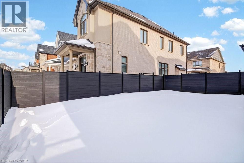 1404 Lynx Gardens, Oakville, Ontario  L6H 3W8 - Photo 42 - 40804349