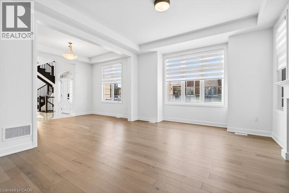 1404 Lynx Gardens, Oakville, Ontario  L6H 3W8 - Photo 11 - 40804349