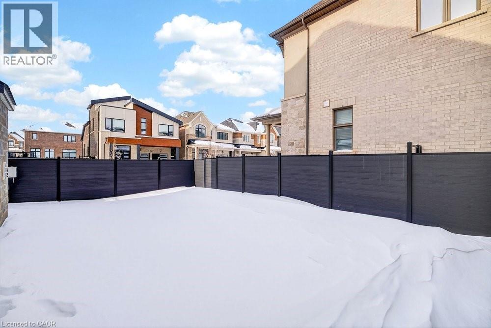 1404 Lynx Gardens, Oakville, Ontario  L6H 3W8 - Photo 41 - 40804349