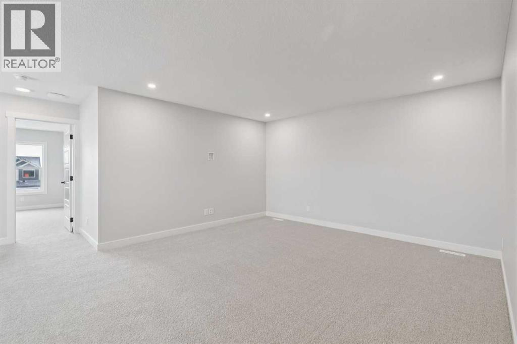 117 Heartwood Lane Se, Calgary, Alberta  T3S 0R4 - Photo 24 - A2271821