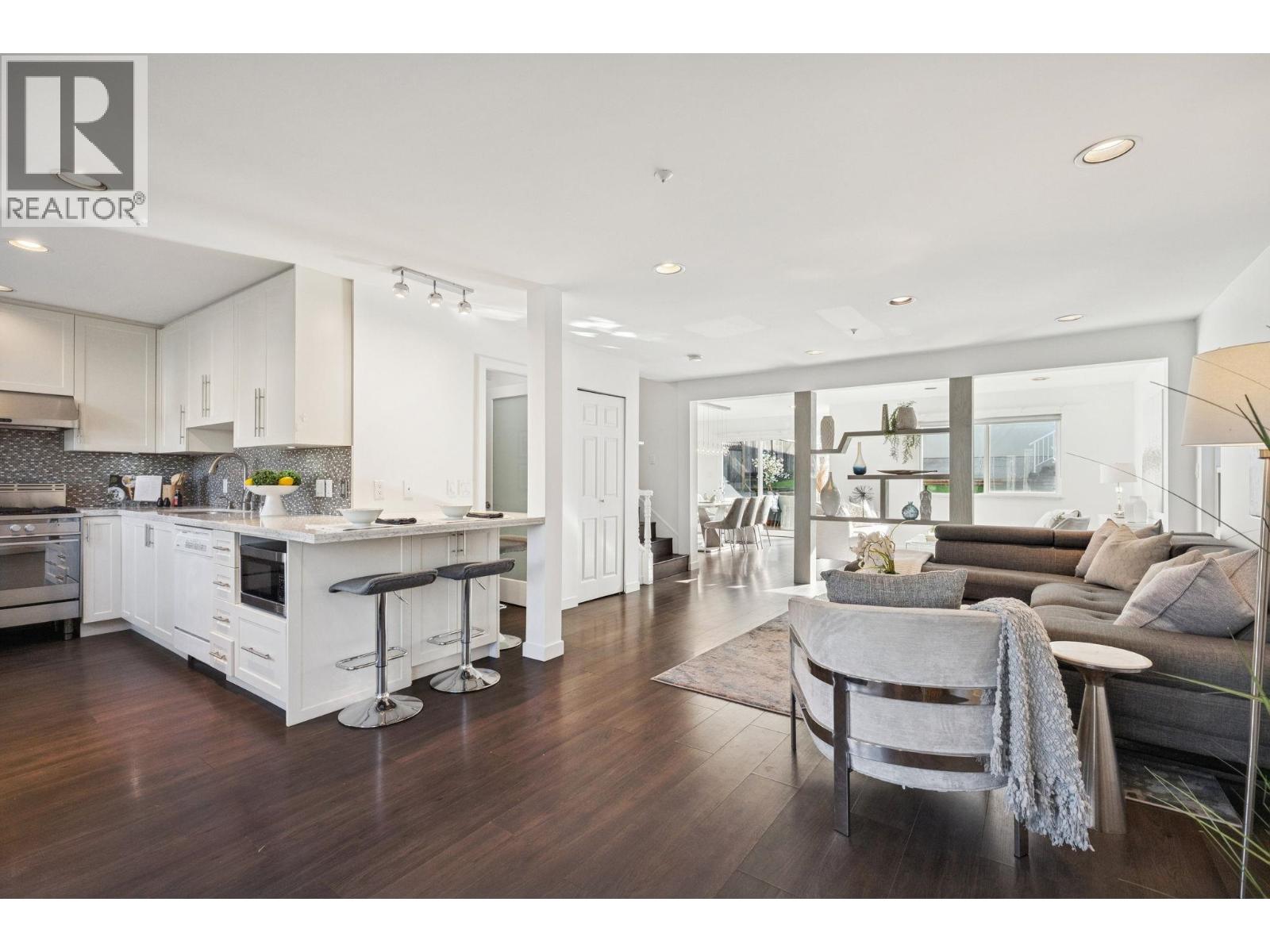 2748 E 23rd Avenue, Vancouver, British Columbia  V5R 1A8 - Photo 6 - R3088944