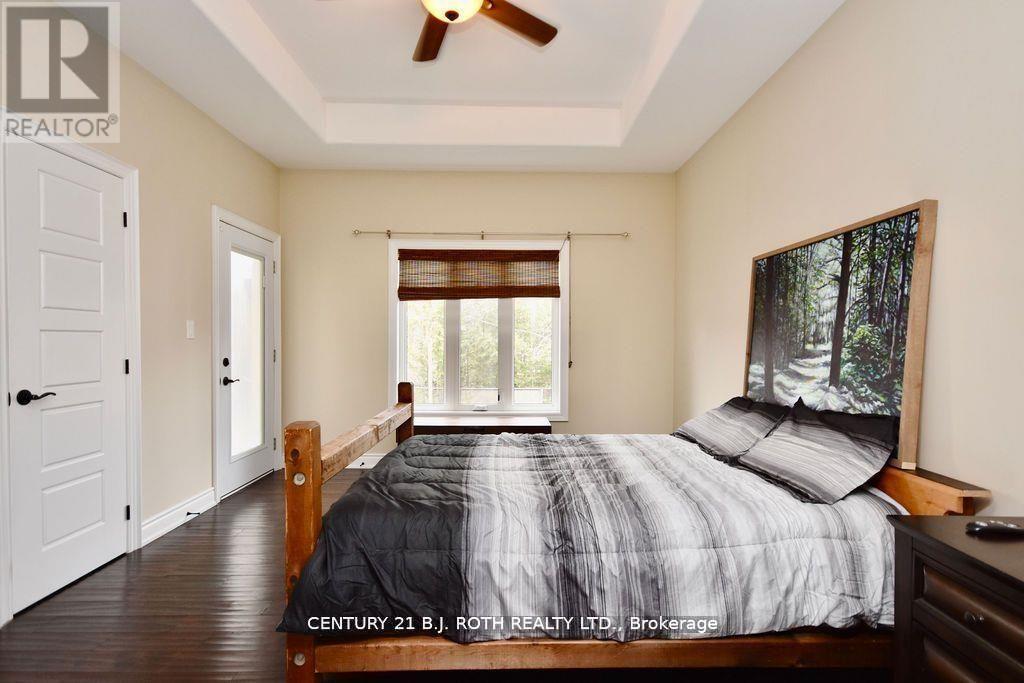 1738 Wingrove Avenue, Innisfil, Ontario  L9S 1S4 - Photo 11 - N12779996