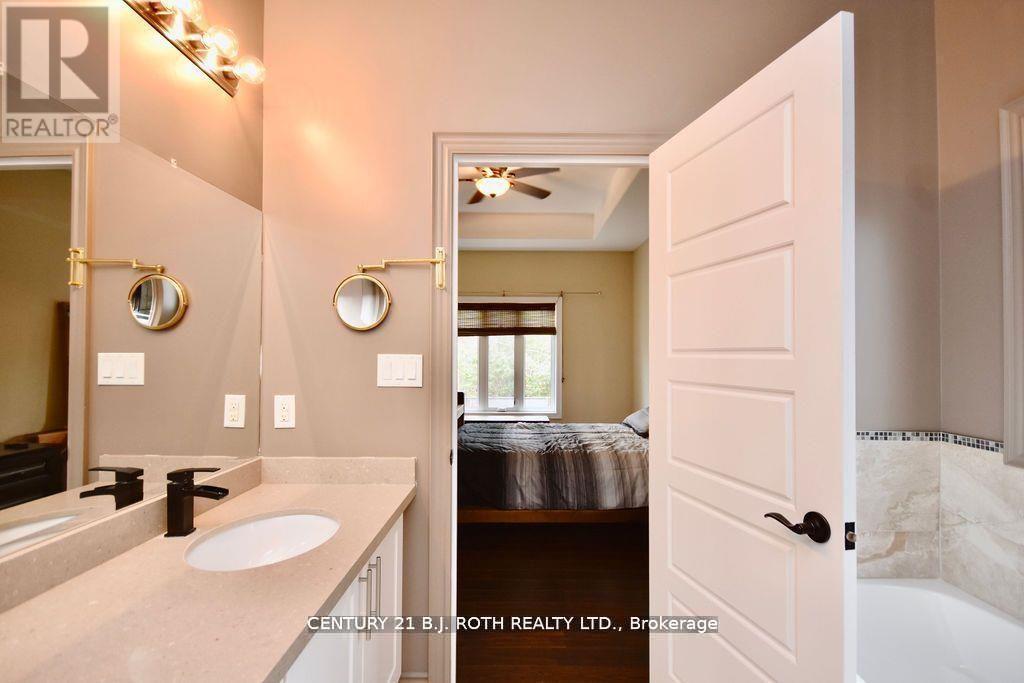 1738 Wingrove Avenue, Innisfil, Ontario  L9S 1S4 - Photo 16 - N12779996