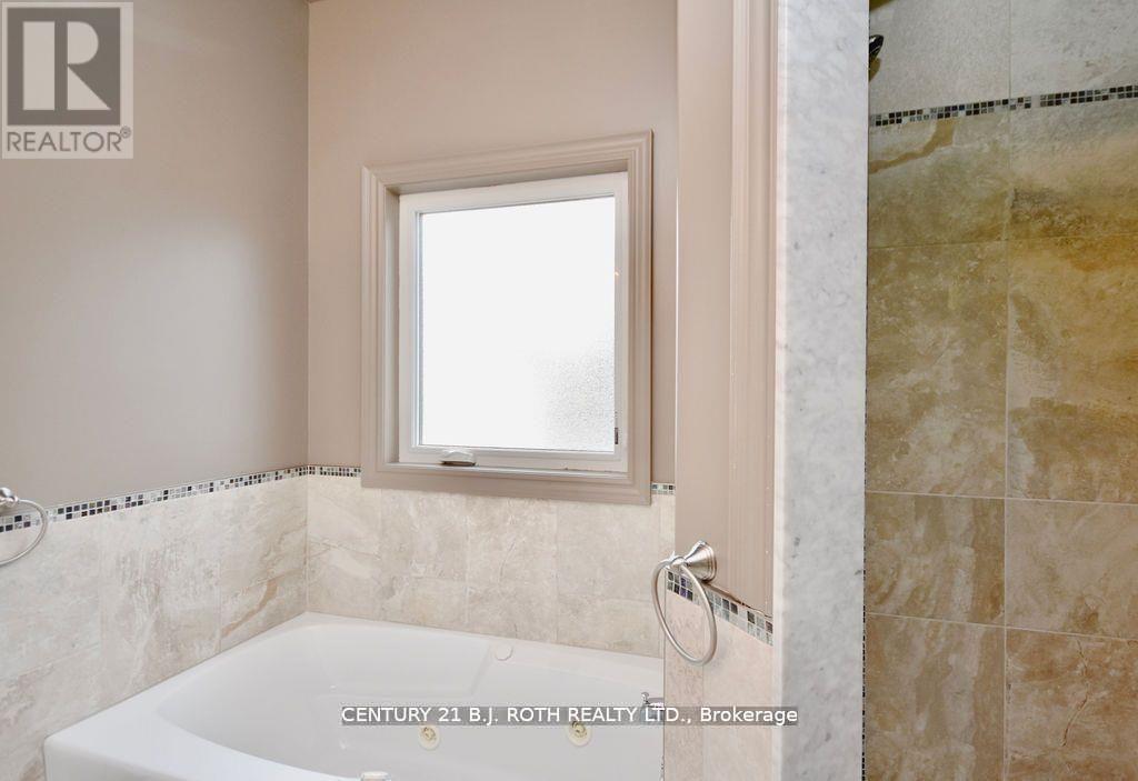 1738 Wingrove Avenue, Innisfil, Ontario  L9S 1S4 - Photo 20 - N12779996