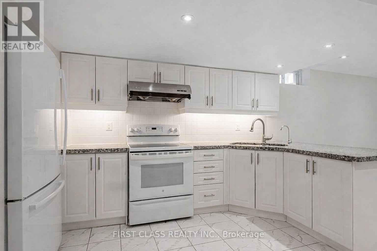 24 Wilfred Murison Bsmt Avenue, Markham, Ontario  L6C 0X1 - Photo 3 - N12780014