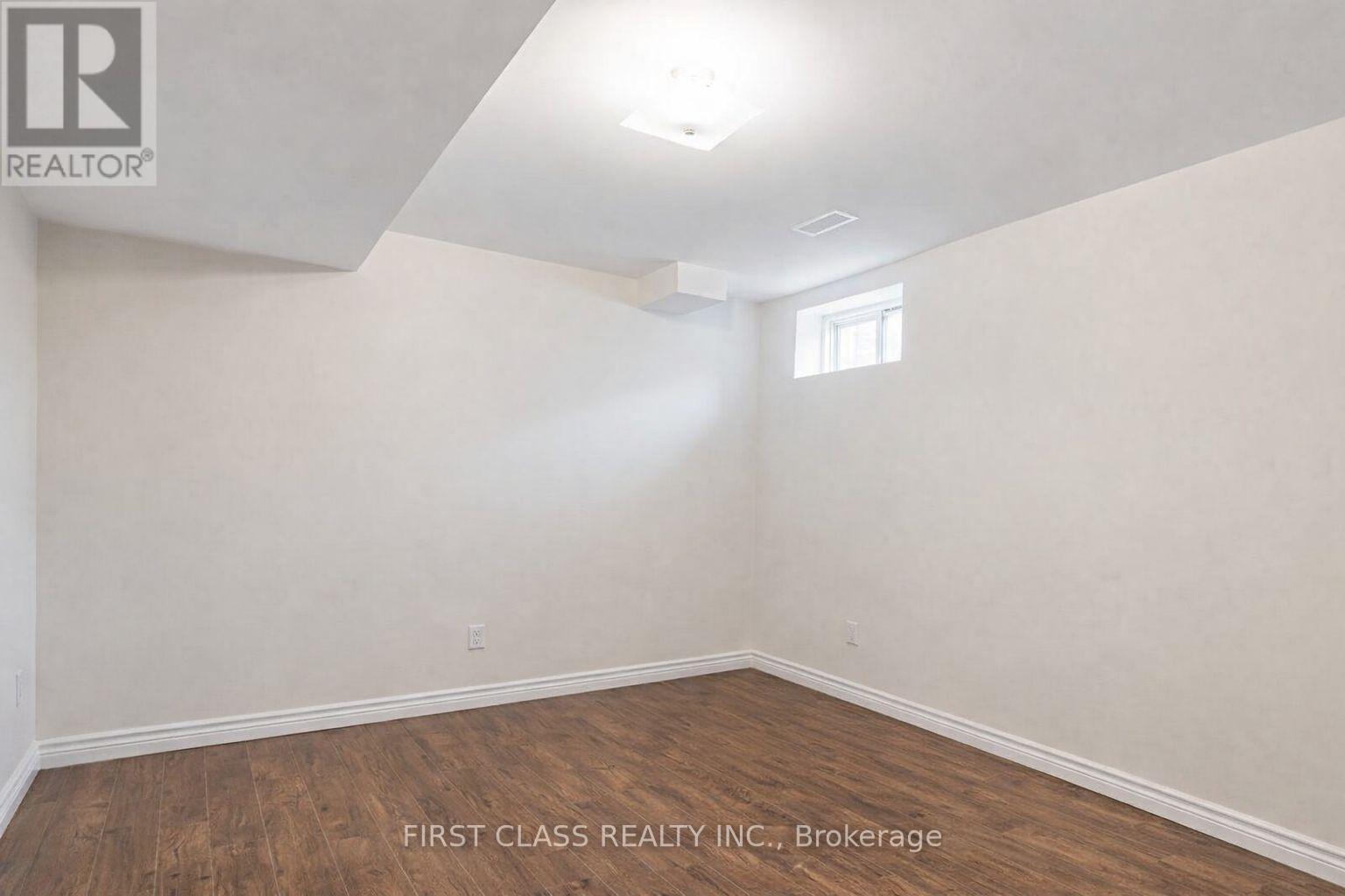 24 Wilfred Murison Bsmt Avenue, Markham, Ontario  L6C 0X1 - Photo 8 - N12780014