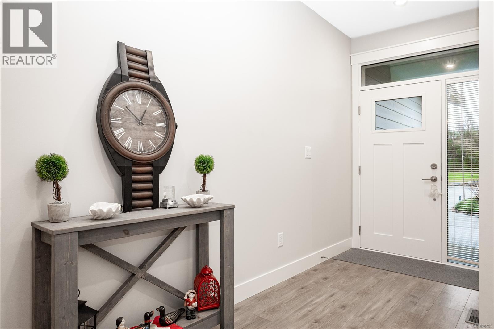 22 200 Nikola Rd, Campbell River, British Columbia  V9W 6H9 - Photo 3 - 1025699