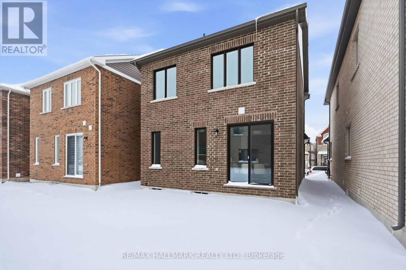 26 Foxley Heights, Barrie, Ontario  L9J 1A6 - Photo 16 - S12780044