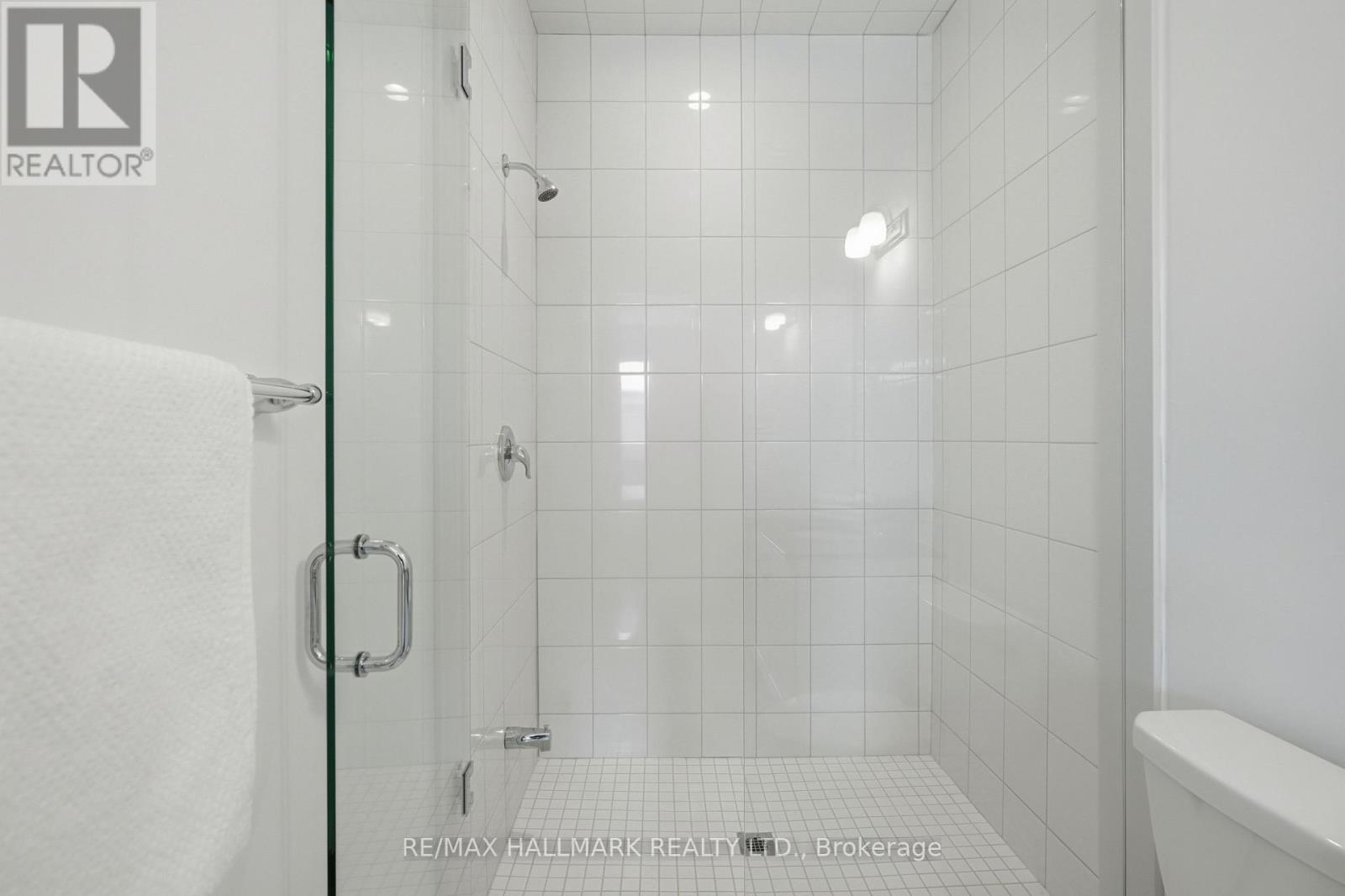 26 Foxley Heights, Barrie, Ontario  L9J 1A6 - Photo 25 - S12780044