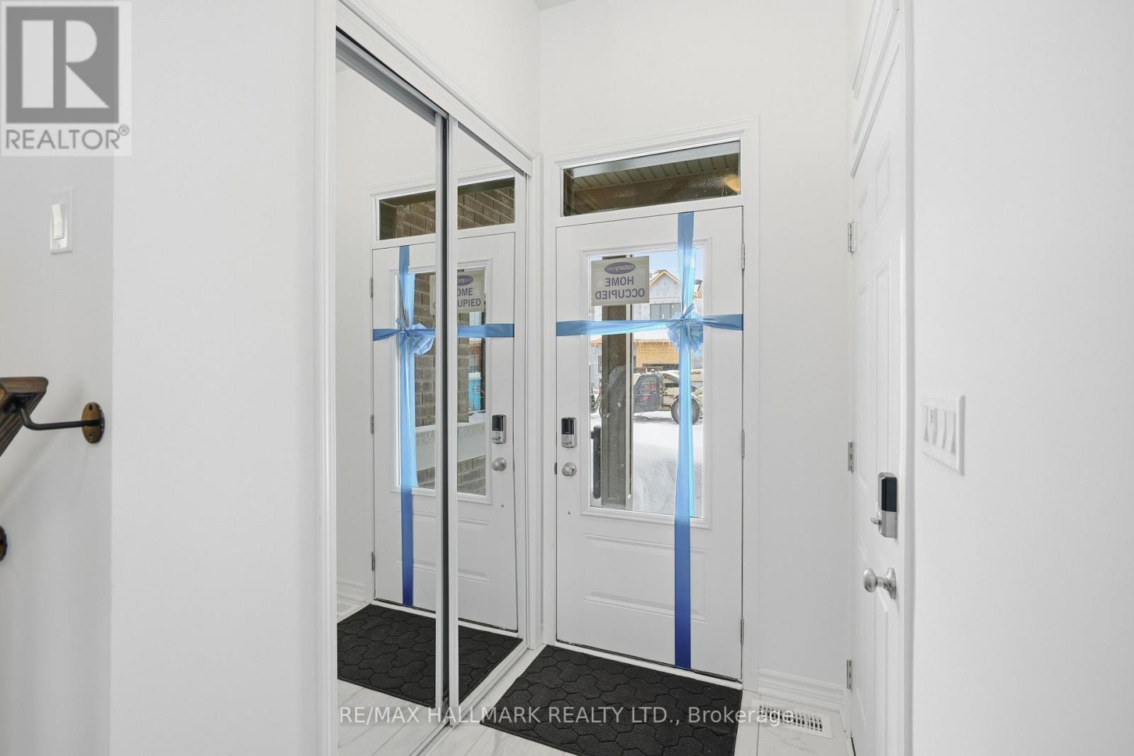 26 Foxley Heights, Barrie, Ontario  L9J 1A6 - Photo 5 - S12780044