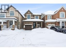 26 FOXLEY HEIGHTS, Barrie, Ontario