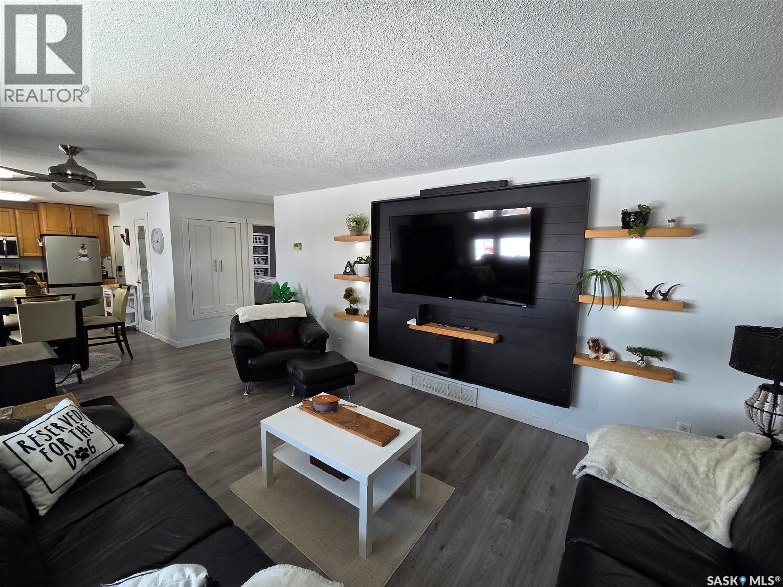 34 Lumsden Street, Manor, Saskatchewan  S0C 1R0 - Photo 27 - SK028306