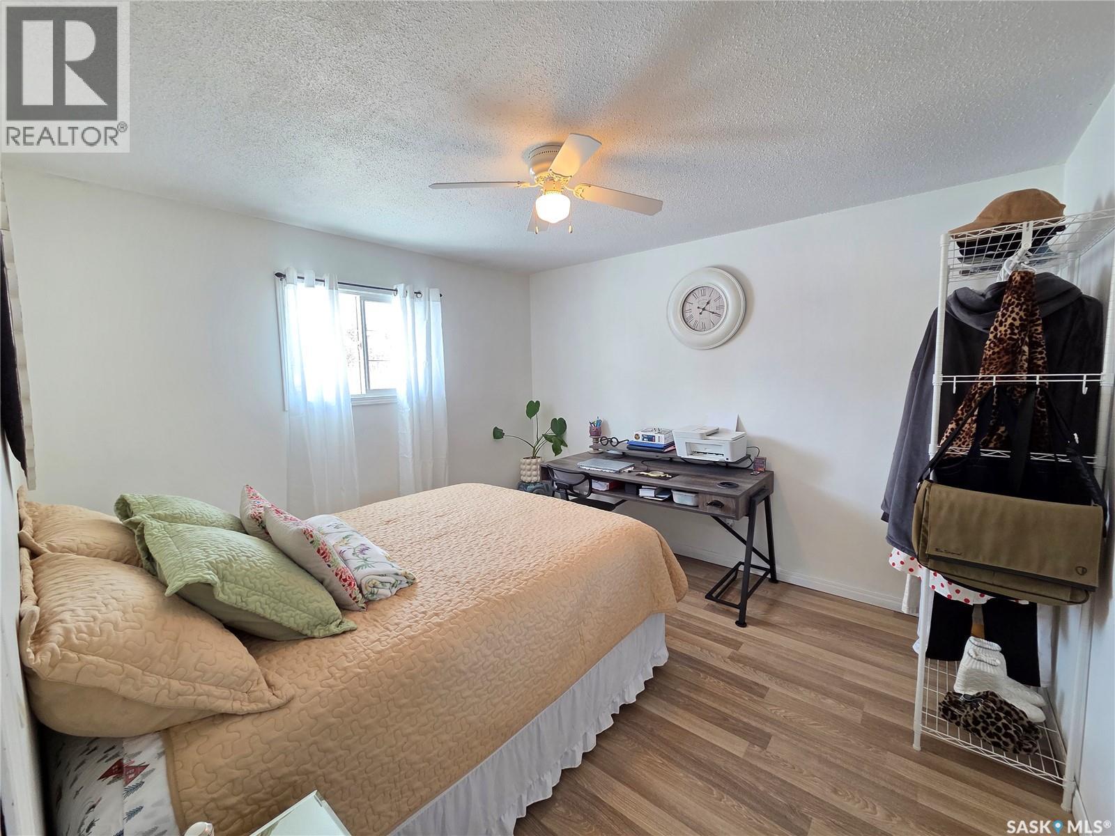 34 Lumsden Street, Manor, Saskatchewan  S0C 1R0 - Photo 35 - SK028306