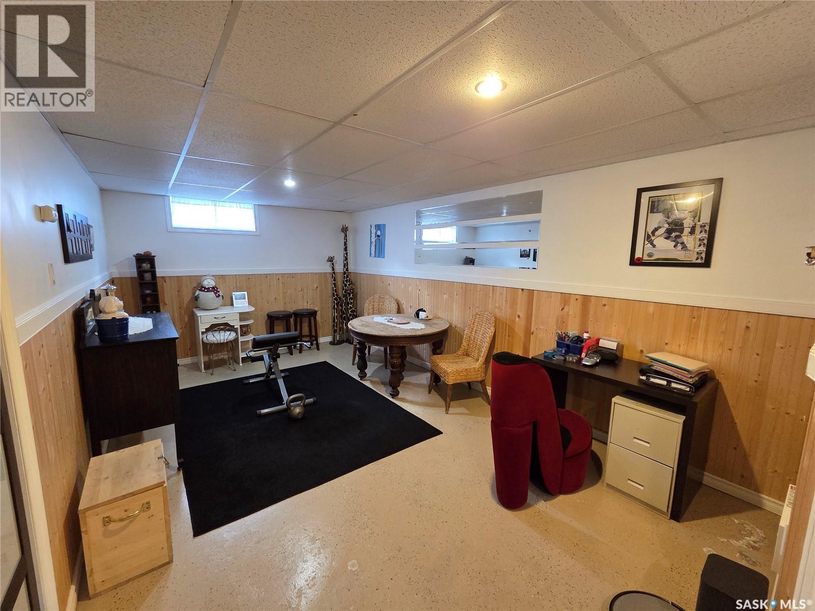 34 Lumsden Street, Manor, Saskatchewan  S0C 1R0 - Photo 39 - SK028306