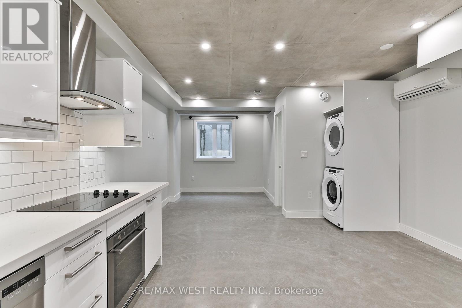 4 - 1745 Keele Street, Toronto, Ontario  M6M 3W9 - Photo 11 - W12779988