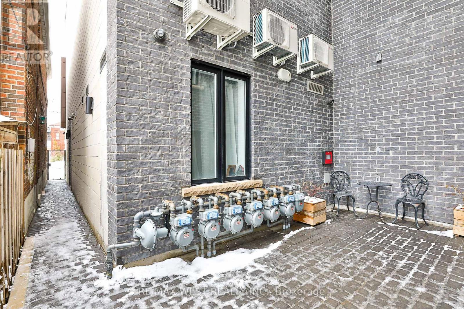 4 - 1745 Keele Street, Toronto, Ontario  M6M 3W9 - Photo 26 - W12779988