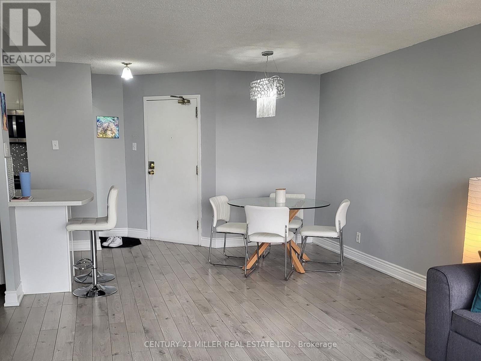 1802 - 25 Trailwood Drive, Mississauga, Ontario  L4Z 3K9 - Photo 5 - W12779998