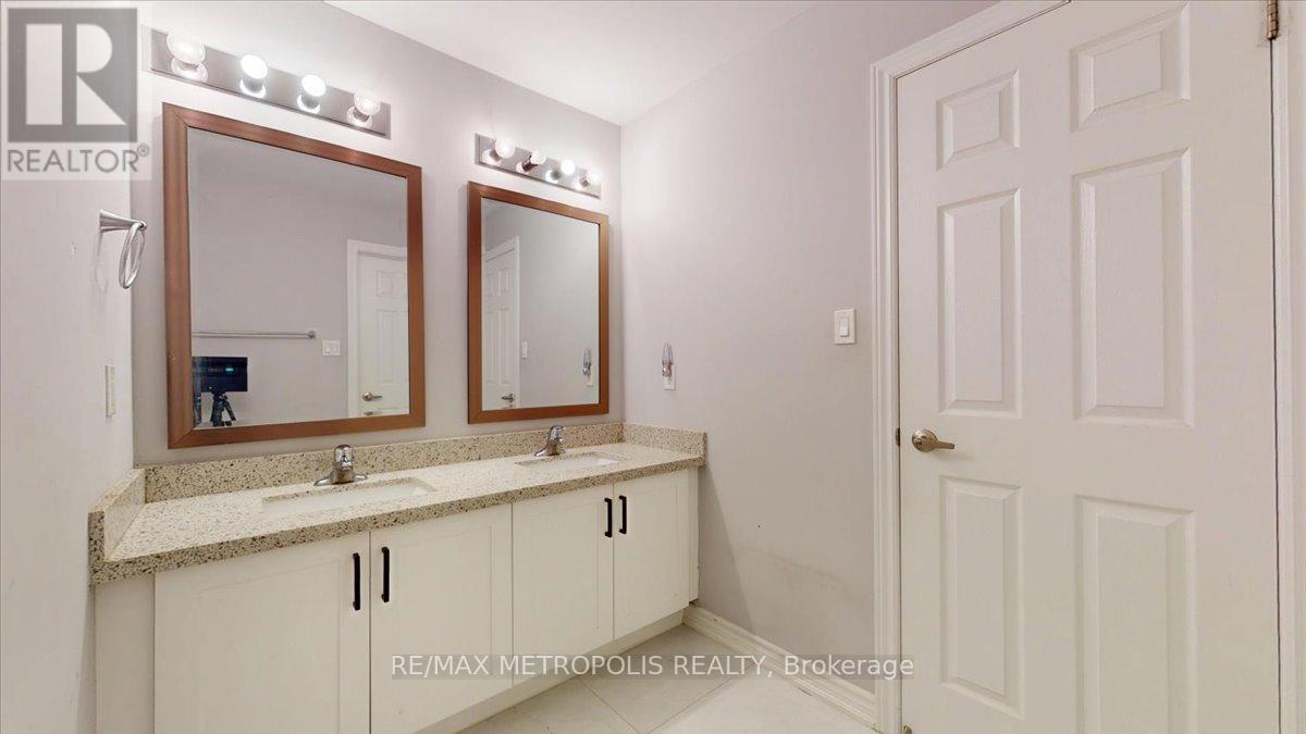 84 Iceland Poppy Trail, Brampton, Ontario  L7A 0C1 - Photo 36 - W12780046