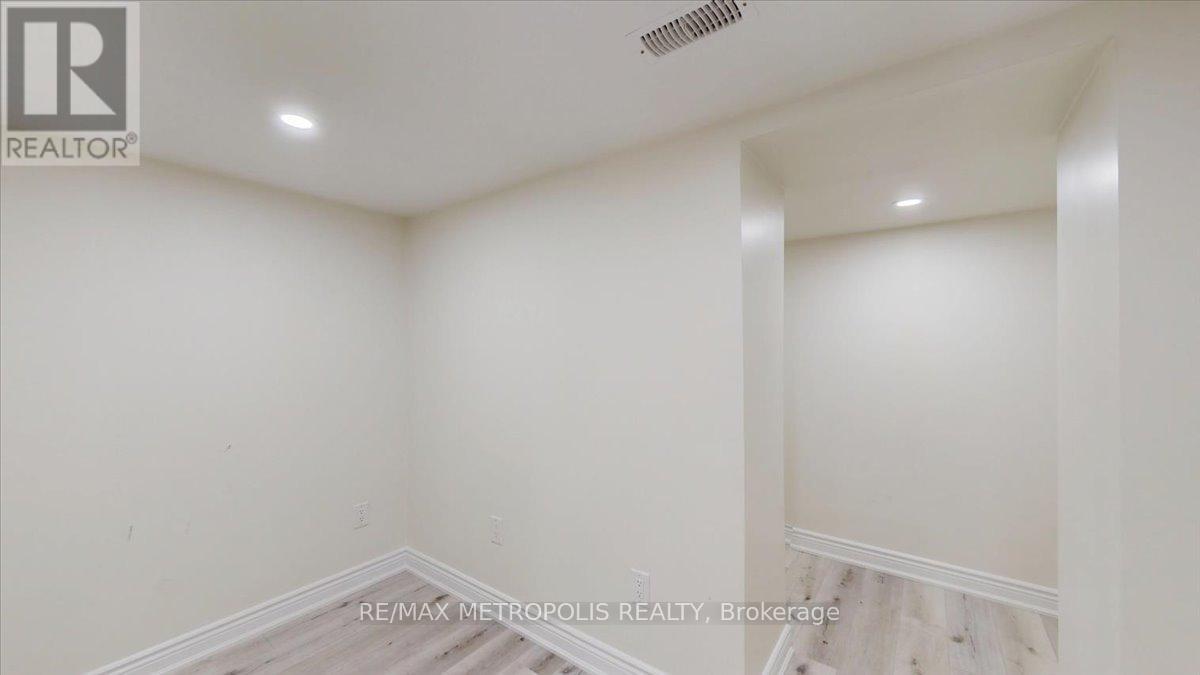 84 Iceland Poppy Trail, Brampton, Ontario  L7A 0C1 - Photo 39 - W12780046