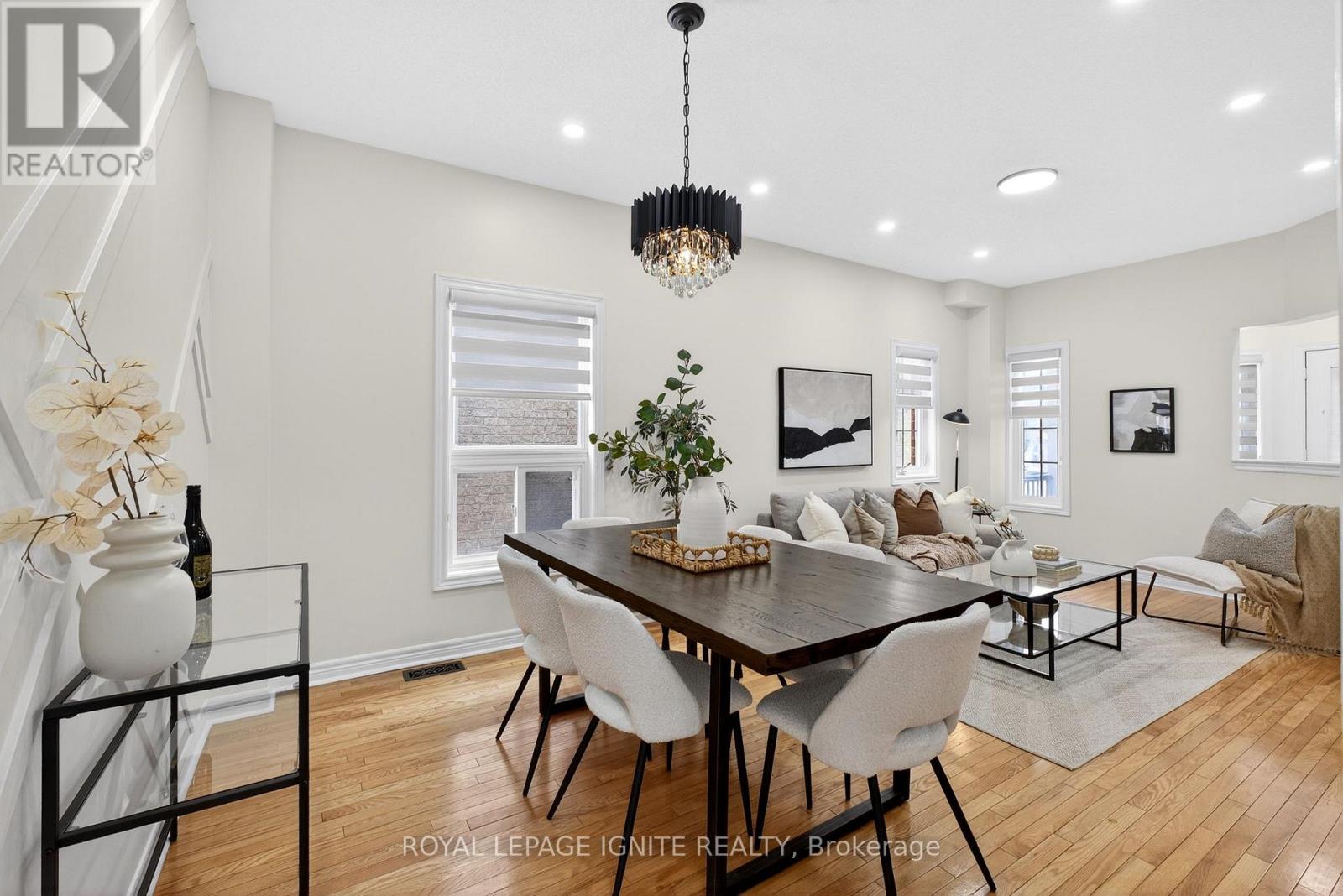 112 Turquoise Crescent, Brampton, Ontario  L6P 2R3 - Photo 11 - W12780074