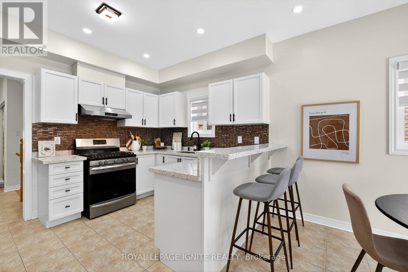 112 Turquoise Crescent, Brampton, Ontario  L6P 2R3 - Photo 19 - W12780074