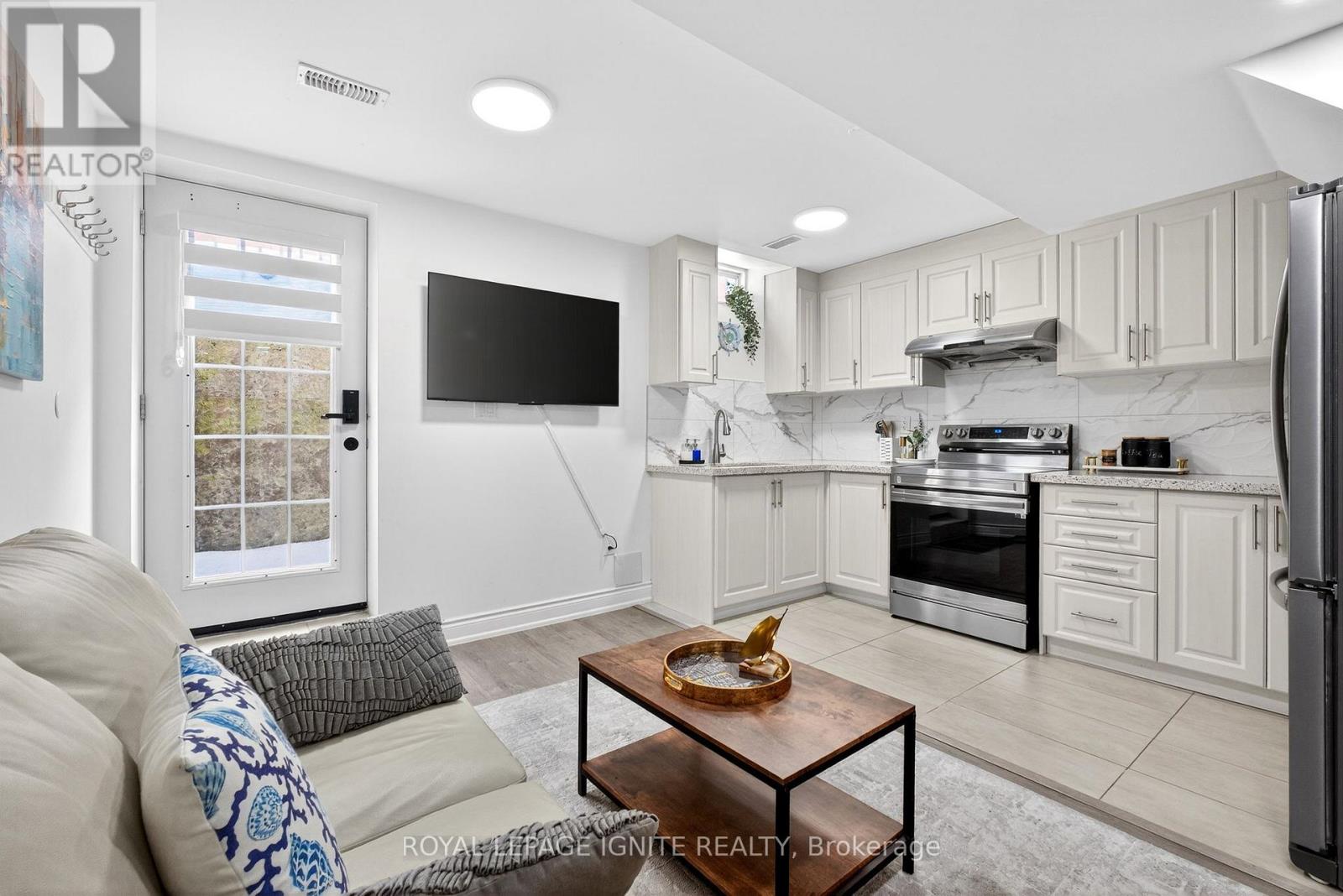 112 Turquoise Crescent, Brampton, Ontario  L6P 2R3 - Photo 40 - W12780074