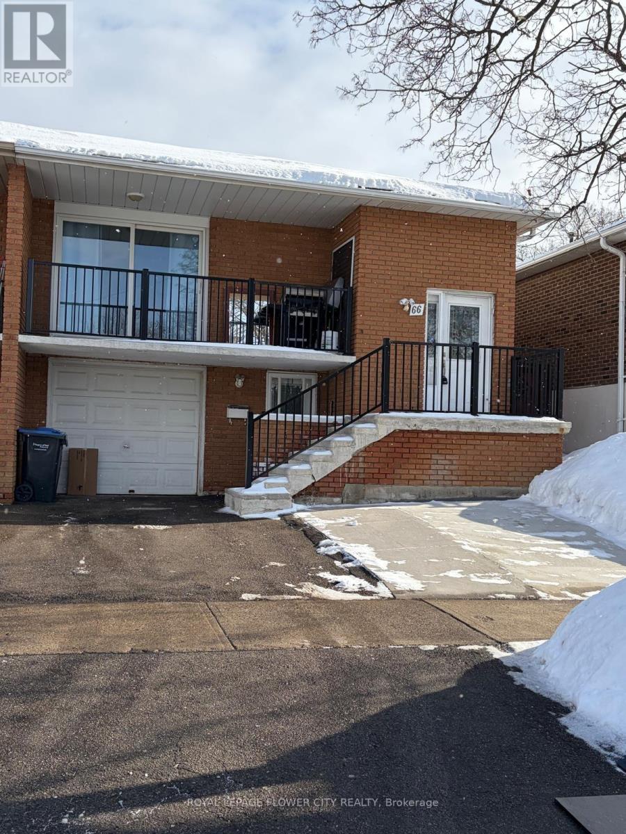 66 SKELTON BOULEVARD, Brampton, Ontario
